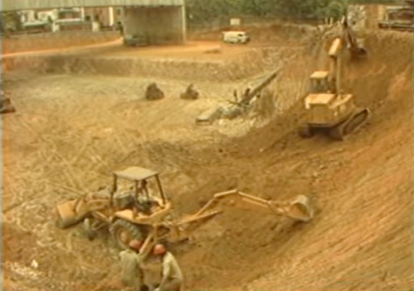 Imagens da obra do MuBE durante as excavações (s/d)