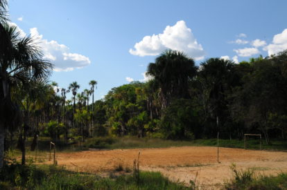 Campo de futebol em área alagável no interior do Acre - Foto de Jamie Chang. (6)