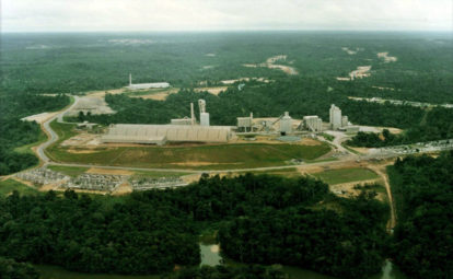 Fábrica de cimento na década de 1990, no Polo Industrial de Manaus. Foto: Divulgação/Arquivo Misam. (7)