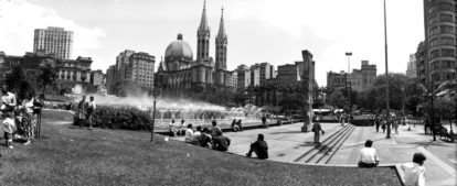 Praça da Sé, 1993. Foto: Juca Martins. (3)