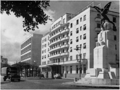 Avenida Martins de Barros em 1951 (Alexandre Berzin, Museu da Cidade do Recife).