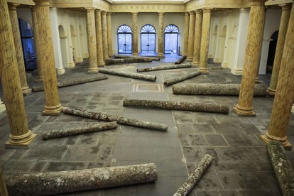 Exposição Tombo de Rodrigo Braga, Casa França Brasil, Rio de Janeiro, 2015 Fonte: https://rodrigobraga.com.br/tombo 